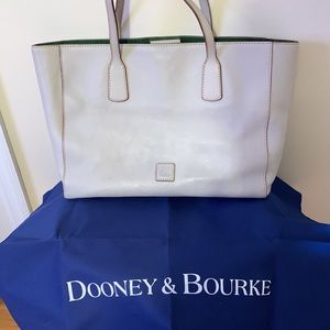 Dooney & Bourke Florentine Ashton